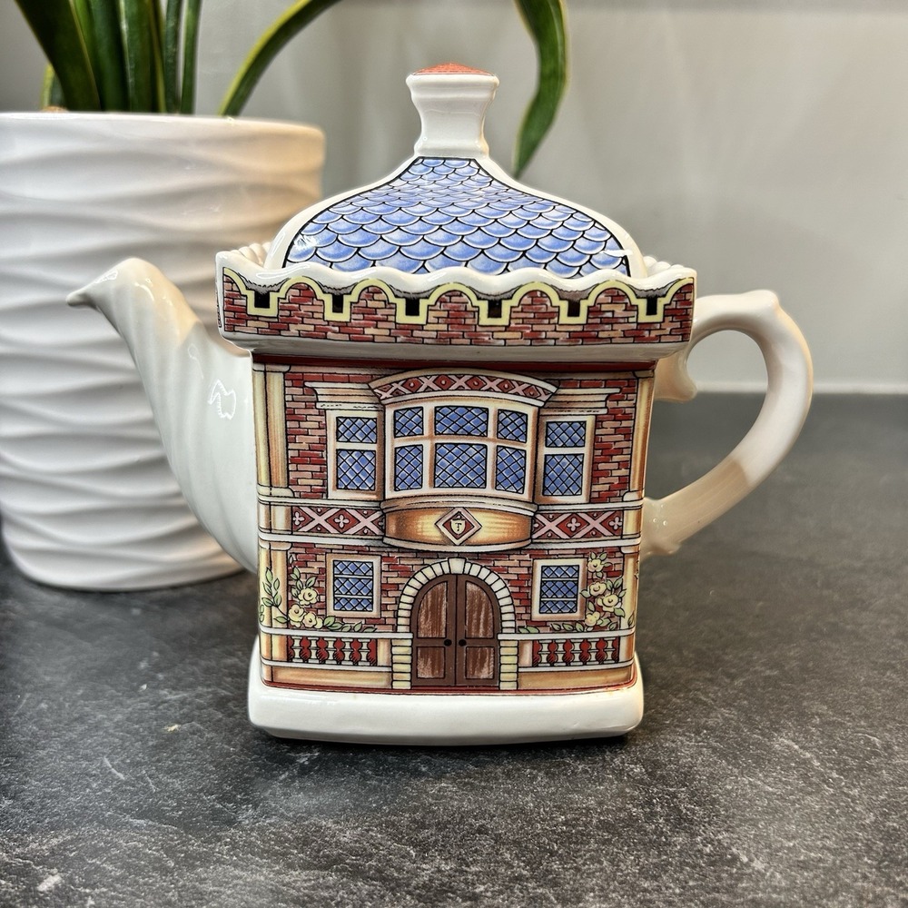 Sadler English‎ Country House Elizabethan House Cottage Teapot #4439